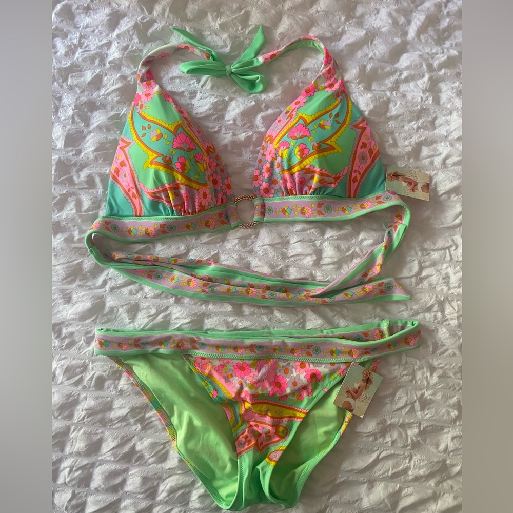 Victoria’s Secret Bikini in Colorful paisley